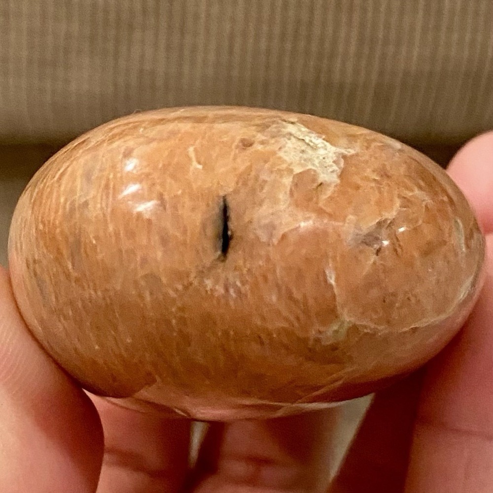2.5" 142g Orange Moonstone Natural Crystal Palm Stone Healing Specimen